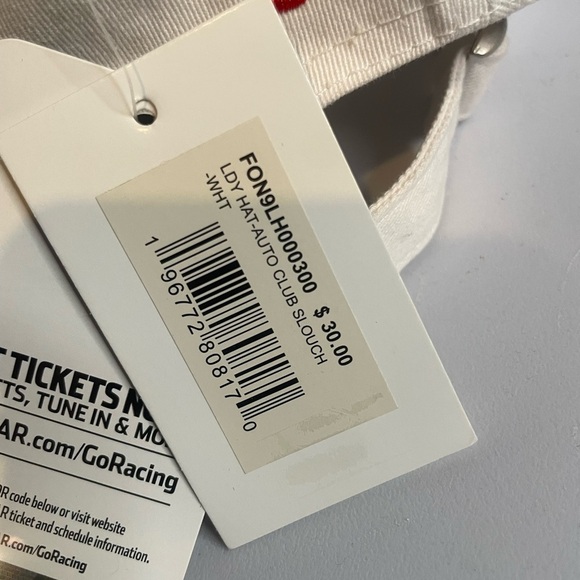 White Auto‎ Club Speedway Cap - Picture 4 of 6